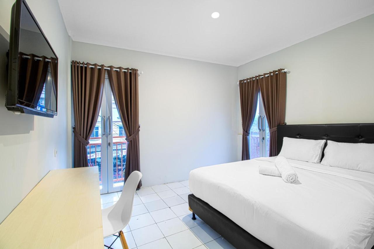 Hotel Urban24 Syariah Depok Exterior foto
